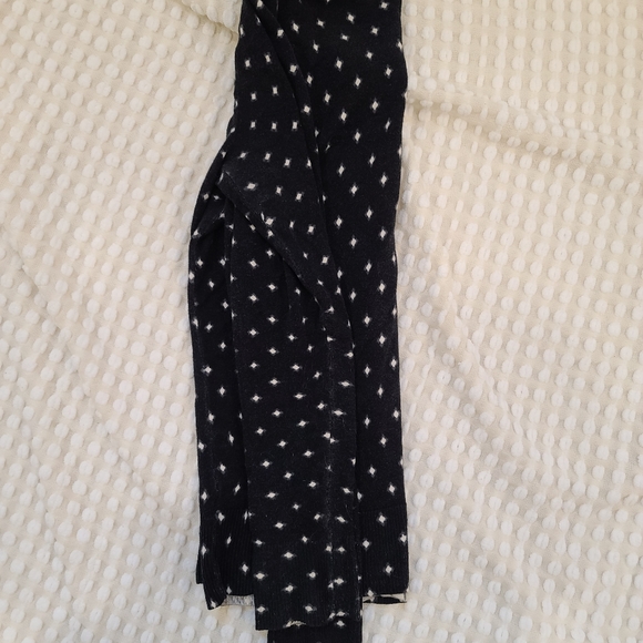 Black and white cardigan - Picture 5 of 6